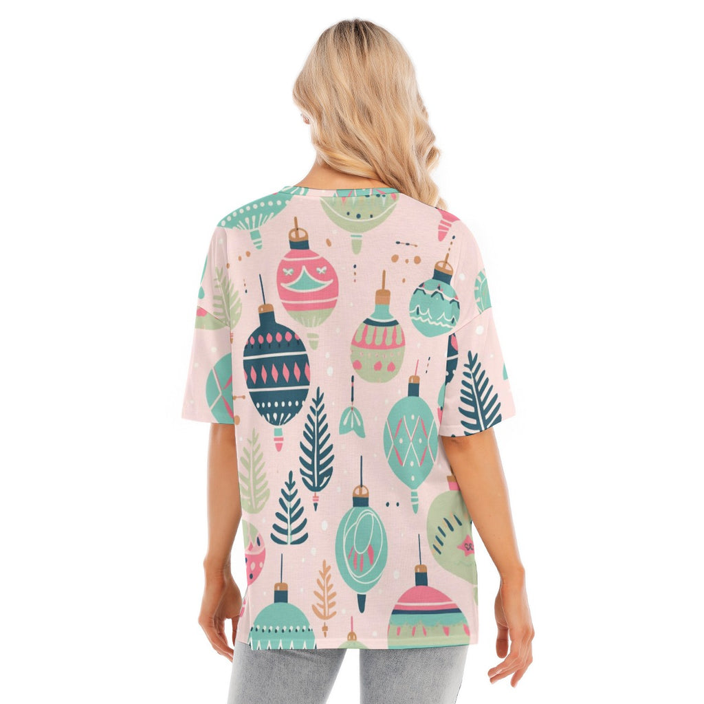 Old Ornaments -  Women's Short Sleeves T-shirt With Hem Split