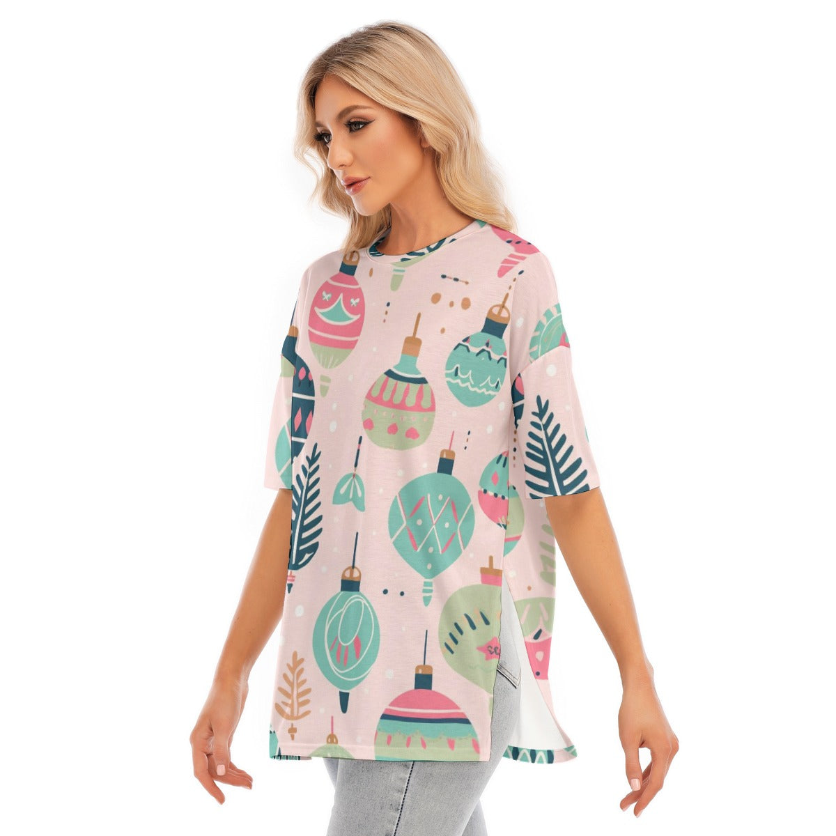 Old Ornaments -  Women's Short Sleeves T-shirt With Hem Split